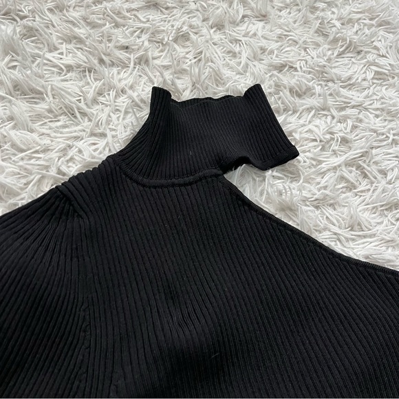 Zara black ribbed turtleneck one long sleeve top size small - Picture 3 of 4
